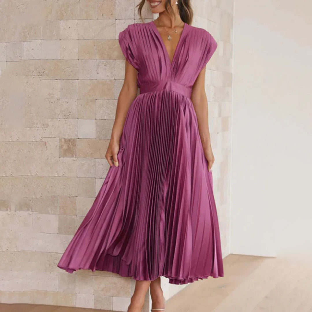 Polished Dress with an Effortless Classic Look