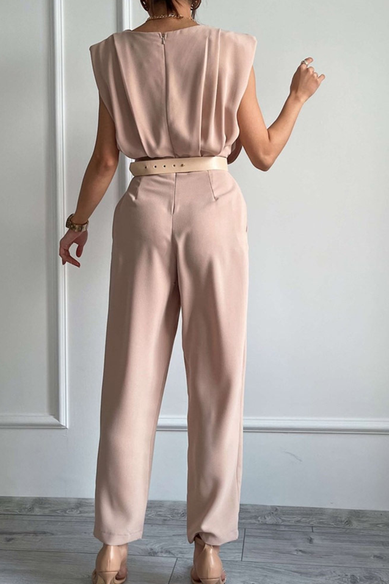 Gracefully Styled Garment for Any Occasion
