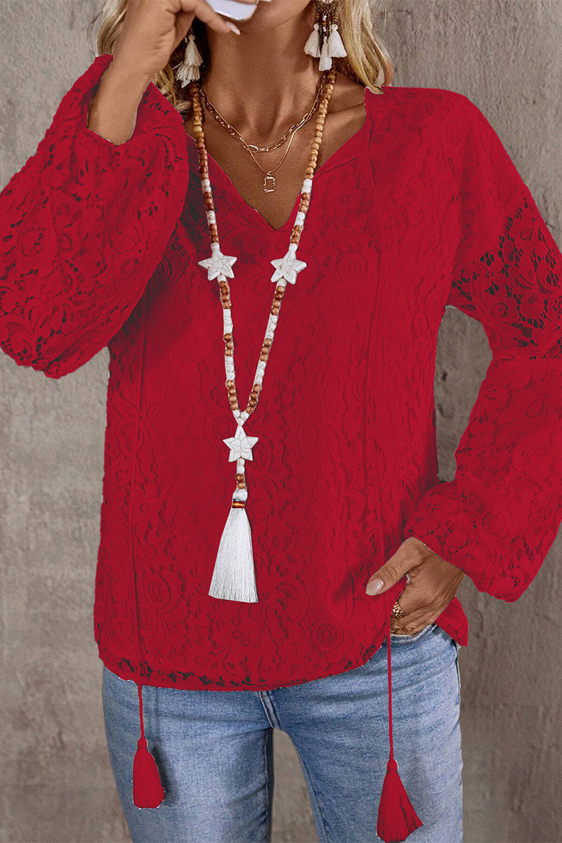 Beautifully Finished Top in a Timeless Design