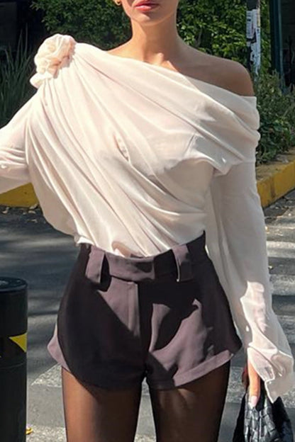 Classic Vintage Top with a Flattering Fit