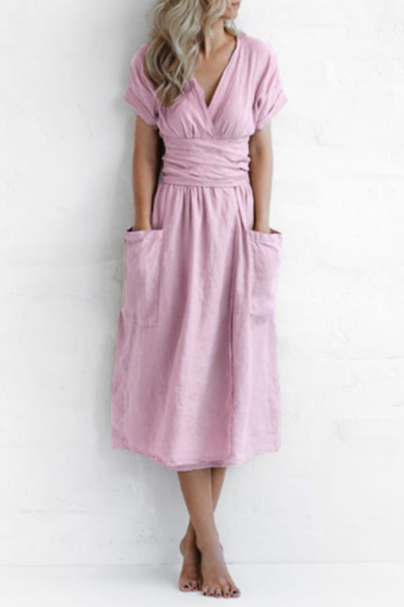 Classic Vintage Dress with a Flattering Fit