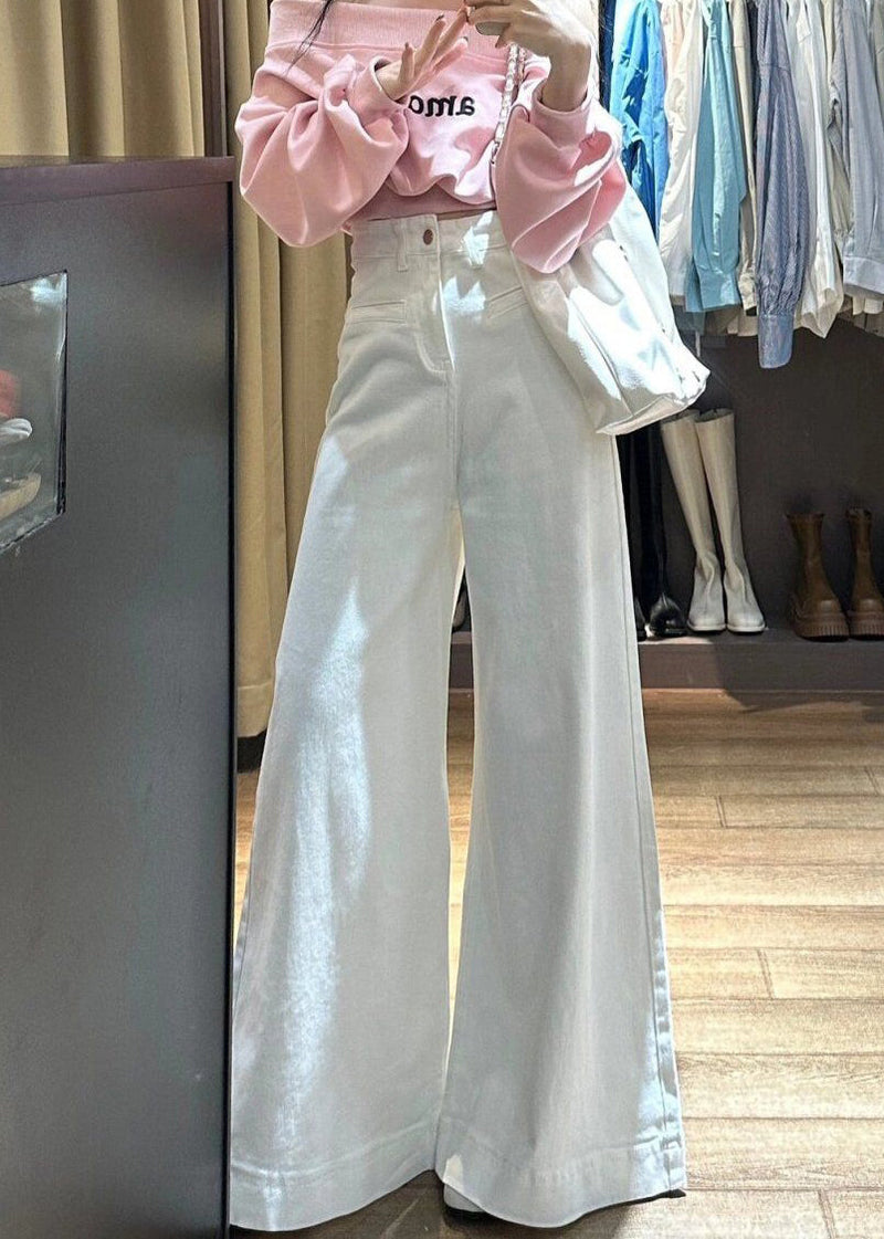 Beautifully Finished Pants in a Timeless Design
