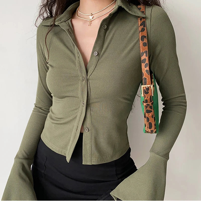 Sophisticated Blouse with a Clean Classic Look