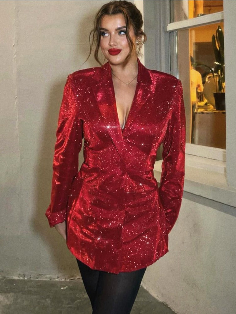 Gracefully Styled Coat for Any Occasion