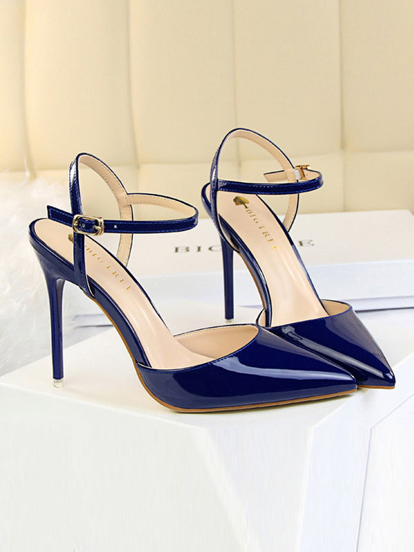 Elegantly Styled Sandals for Everyday Wear
