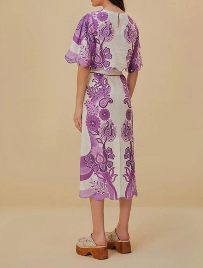 Beautifully Finished Garment in a Timeless Design