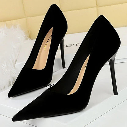 Beautifully Crafted Garment in a Classic Style