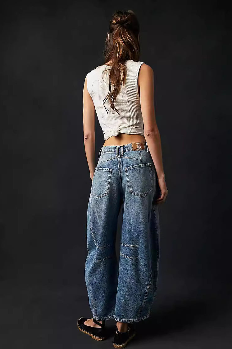 Sophisticated Garment with a Clean Classic Look