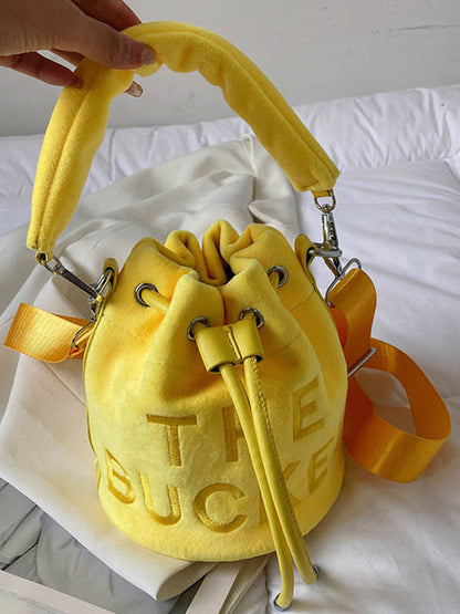 Well Tailored Bag with a Graceful Silhouette