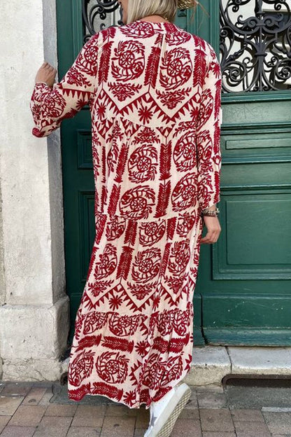Classic Vintage Dress with a Flattering Fit