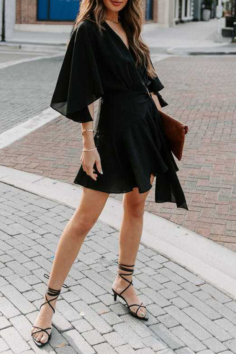 Well Tailored Garment with a Graceful Silhouette