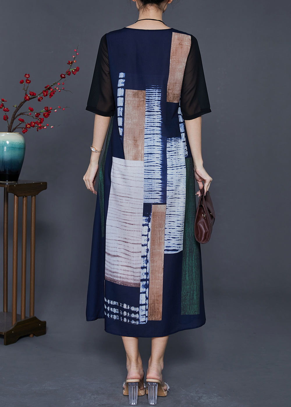 Polished Dress with an Effortless Classic Look