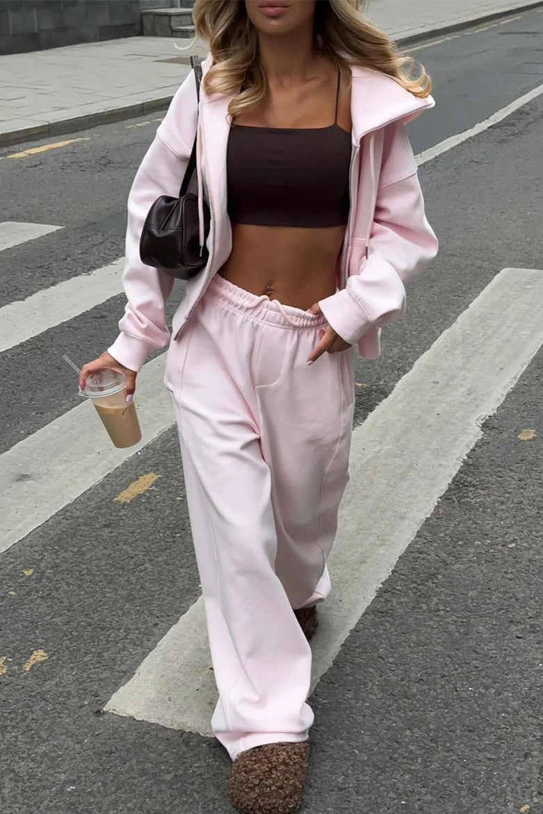 Elegantly Styled Pants for Everyday Wear