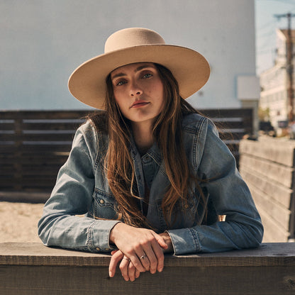 Sophisticated Garment with a Clean Classic Look