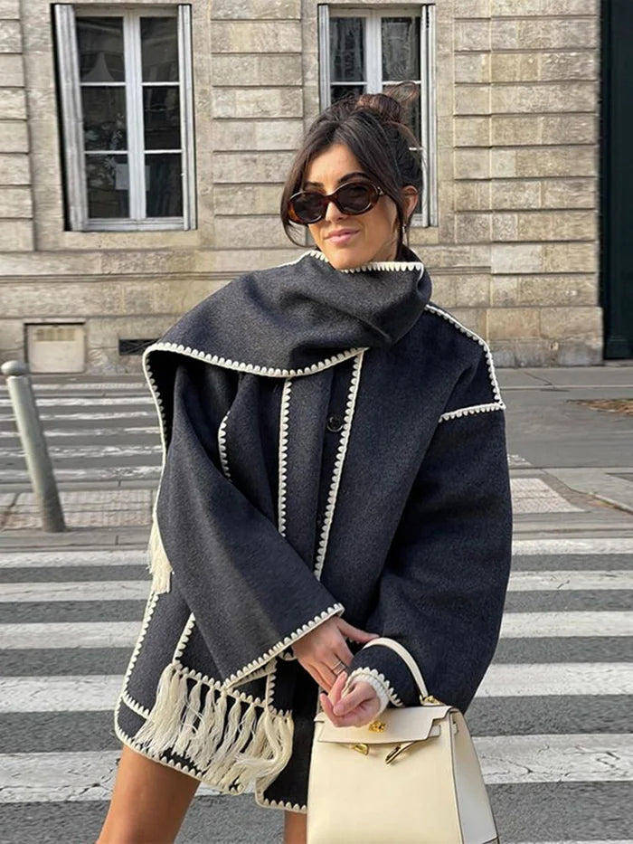 Elegantly Styled Jacket for Everyday Wear