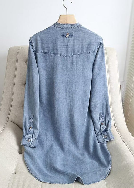 A Vintage Style Shirt with Delicate Timeless Details