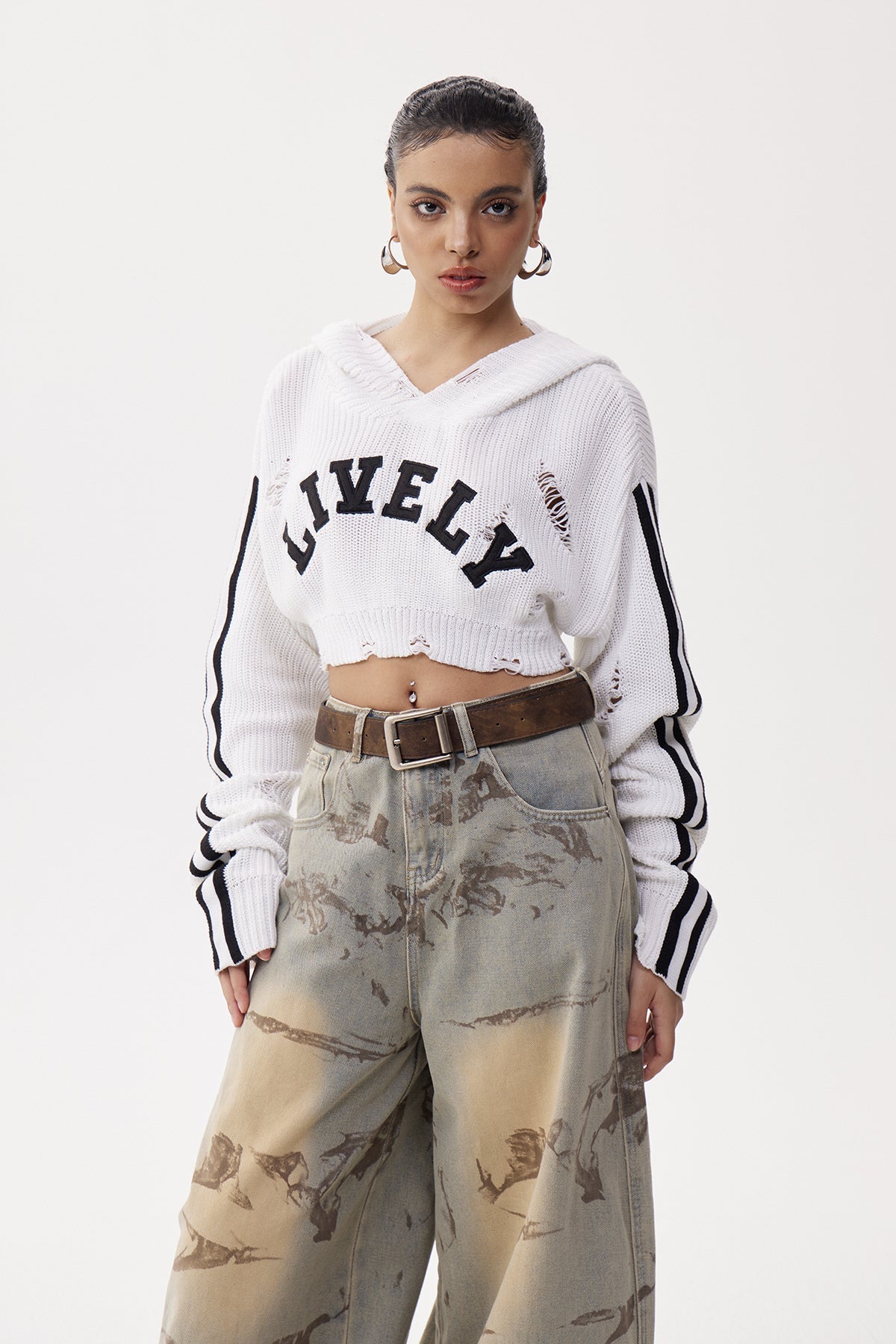 Beautifully Finished Top in a Timeless Design