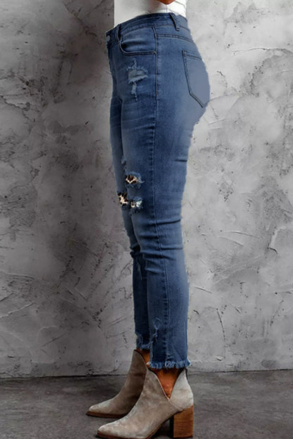 Well Tailored Garment with a Graceful Silhouette