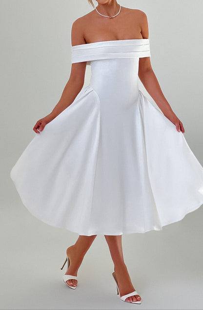 A Vintage Style Dress with Delicate Timeless Details