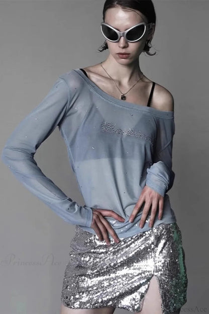 Beautifully Finished Blouse in a Timeless Design