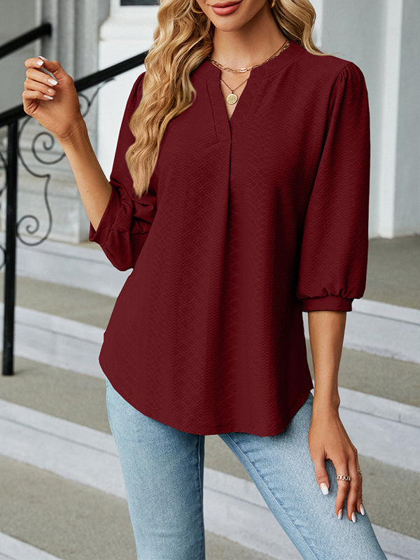 Classic Vintage T-Shirt with a Flattering Fit