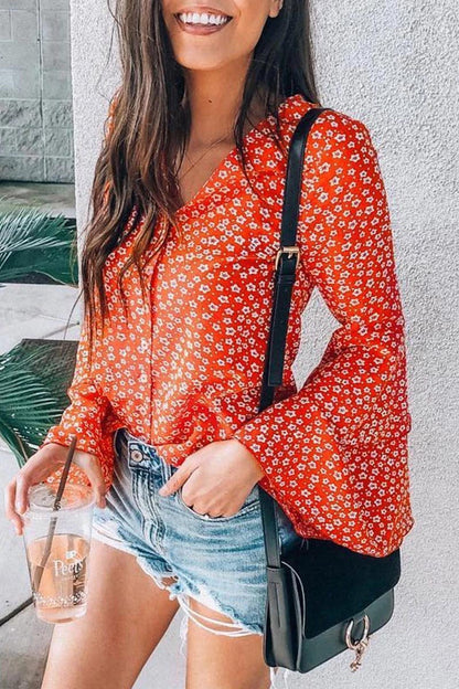 Sophisticated Blouse with a Clean Classic Look