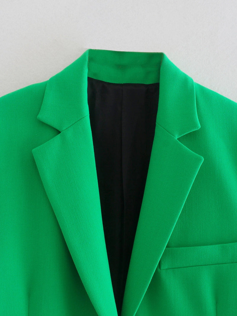 Elegantly Styled Garment for Everyday Wear