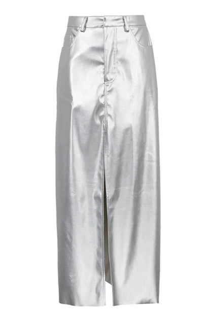 Well Tailored Garment with a Graceful Silhouette