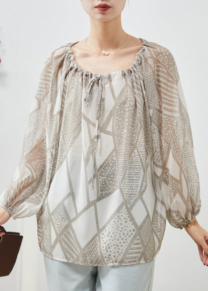 Well Tailored Shirt with a Graceful Silhouette