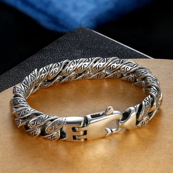 Beautifully Crafted Garment in a Classic Style
