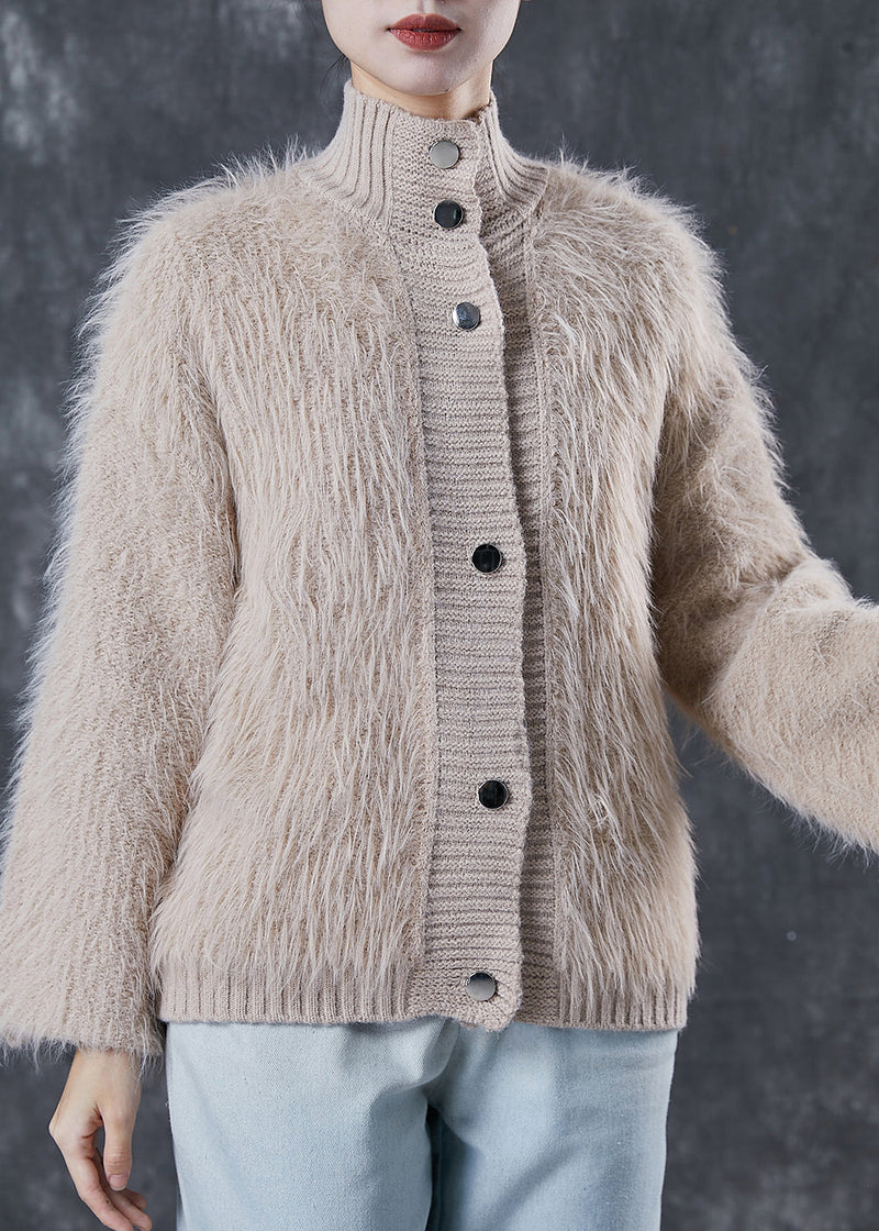 Gracefully Styled Cardigan for Any Occasion