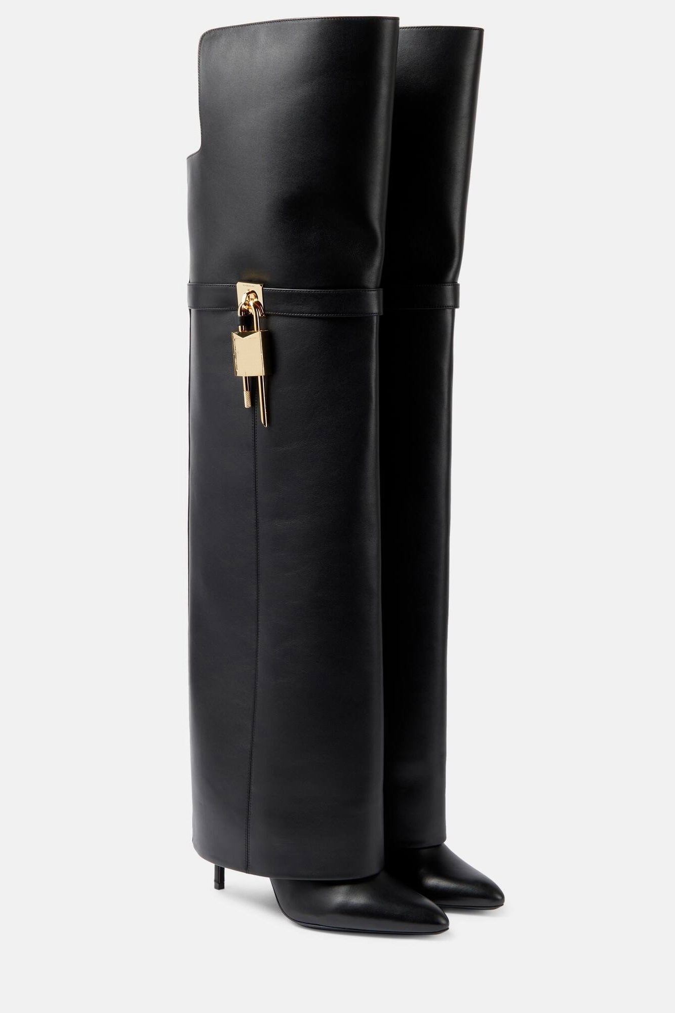 Gracefully Styled Boots for Any Occasion