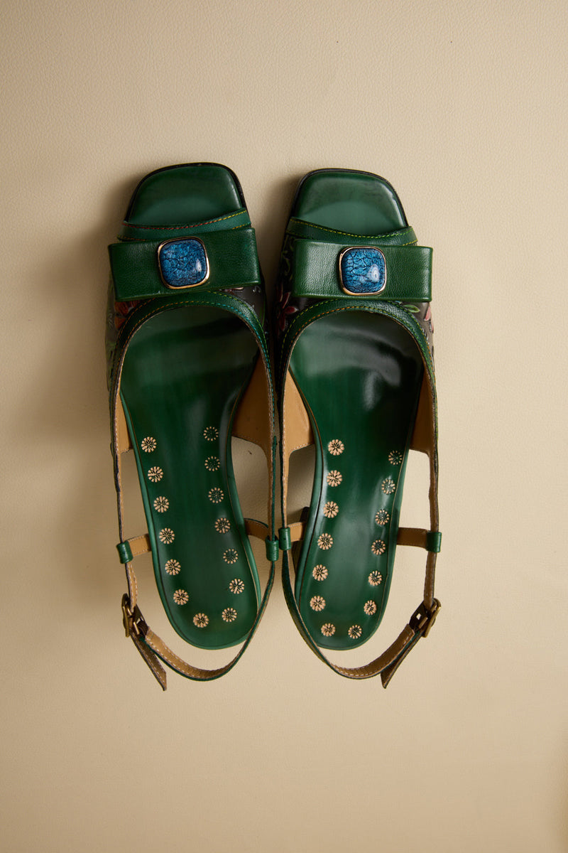 Beautifully Finished Sandals in a Timeless Design