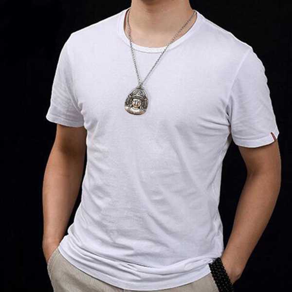 Effortlessly Elegant Garment with a Timeless Design