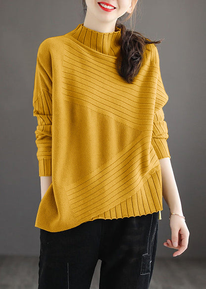 Classic Vintage Sweater with a Flattering Fit