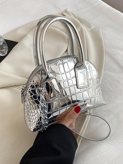 Beautifully Crafted Bag in a Classic Style