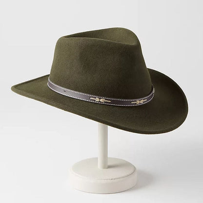 Effortlessly Elegant Garment with a Timeless Design