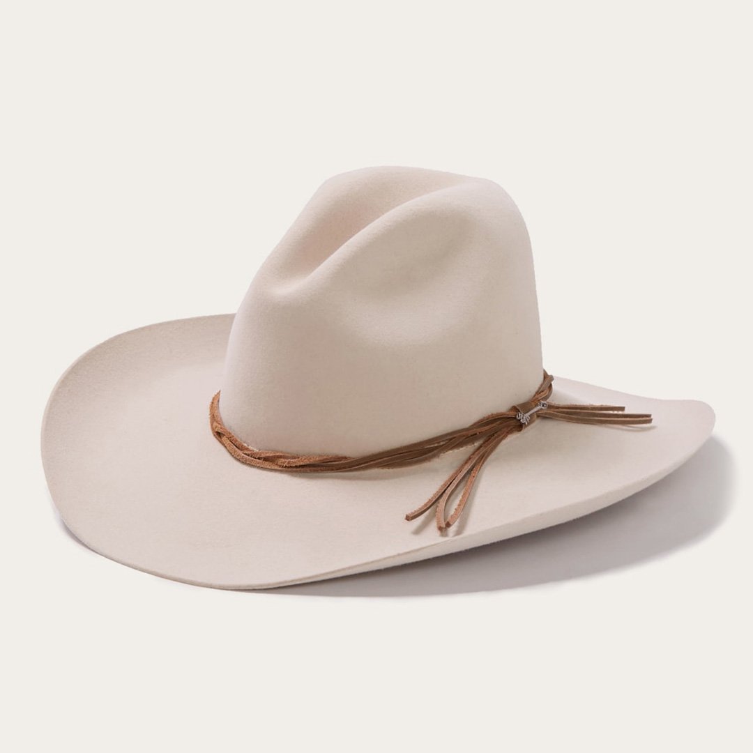 Classic Vintage & Enduringly Stylish Garment