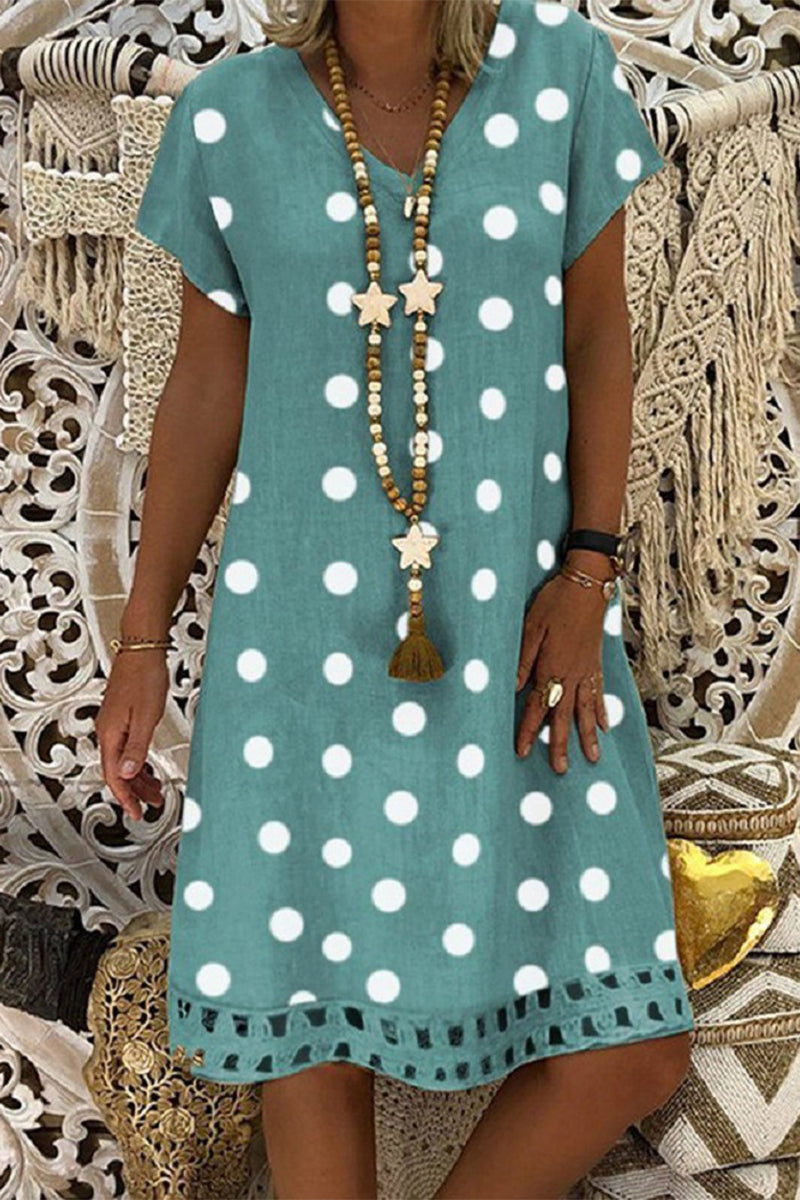 Classic Vintage & Enduringly Stylish Dress