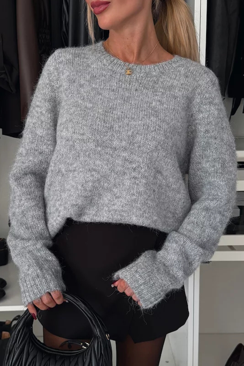 Polished Sweater with an Effortless Classic Look