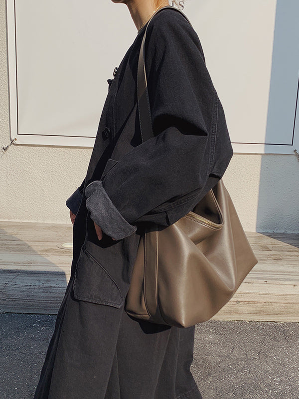 Polished Bag with an Effortless Classic Look
