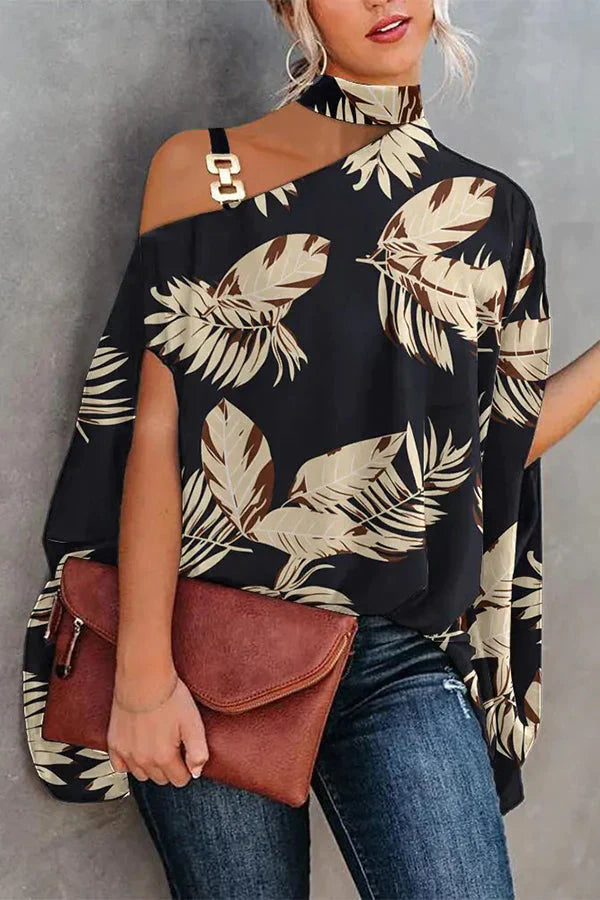Well Tailored Top with a Graceful Silhouette