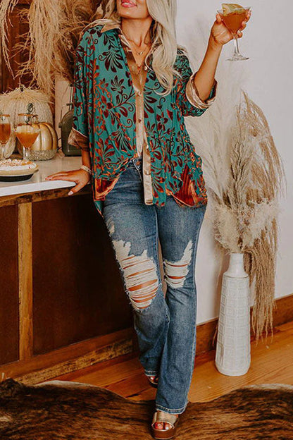 Beautifully Crafted Blouse in a Classic Style