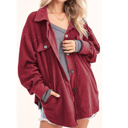 Well Tailored Coat with a Graceful Silhouette