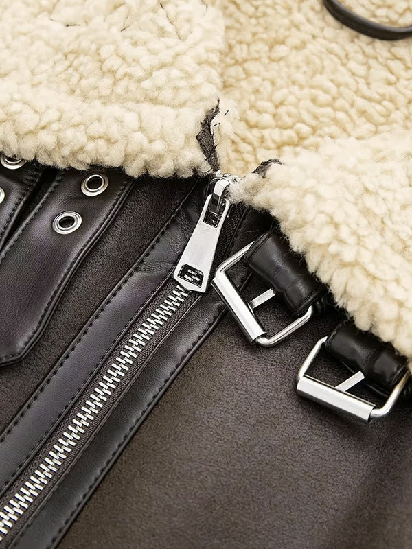 Classic Vintage Jacket with a Flattering Fit