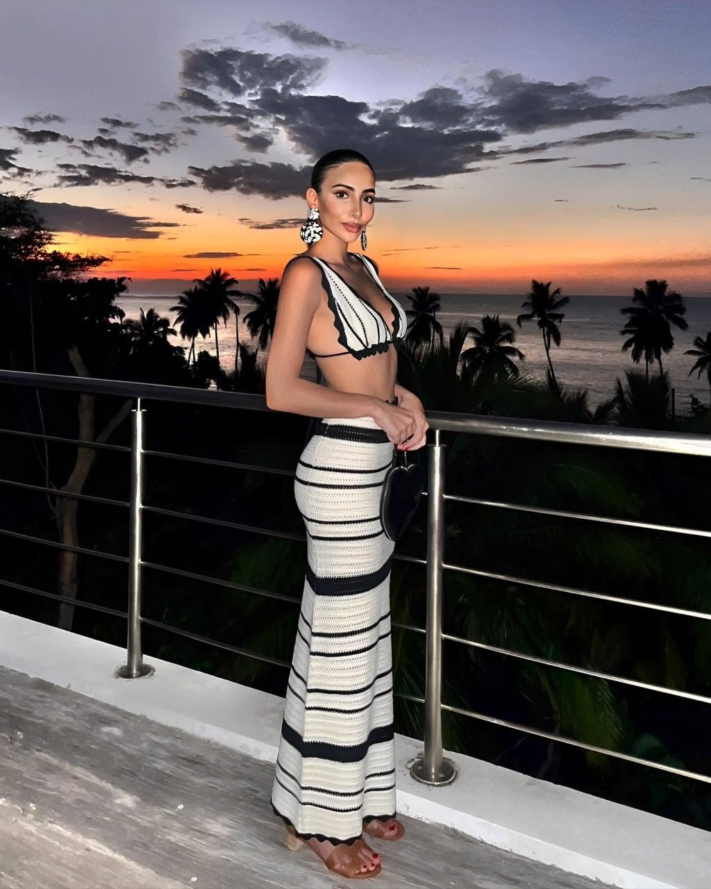 Gracefully Styled Garment for Any Occasion