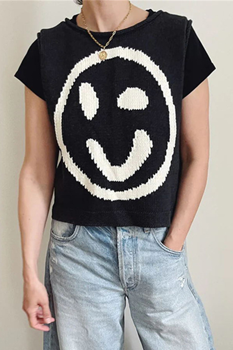 Beautifully Finished Top in a Timeless Design