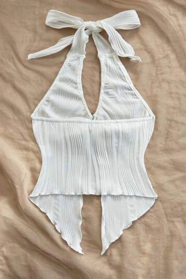 Beautifully Finished Garment in a Timeless Design