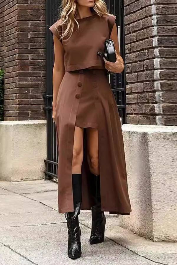 Beautifully Crafted Top in a Classic Style