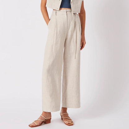 Elegantly Styled Pants for Everyday Wear